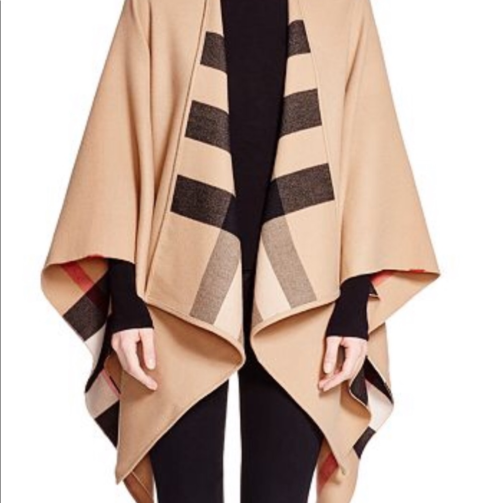 ISO reversible burberry cape
